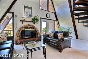 260 Sunset Dr, Dowling, MI 49050 photo 6
