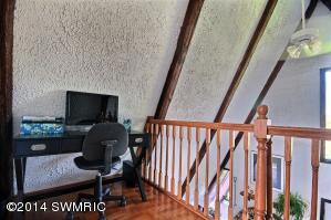 260 Sunset Dr, Dowling, MI 49050 photo 8