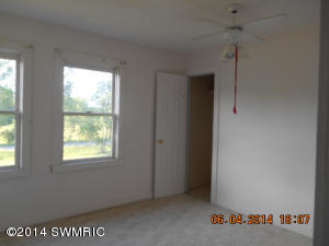 5218 E 120th St, Grant, MI 49327 photo 18