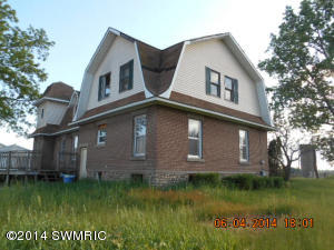 5218 E 120th St, Grant, MI 49327 photo 4