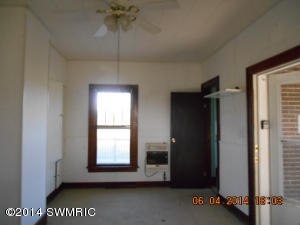 5218 E 120th St, Grant, MI 49327 photo 6