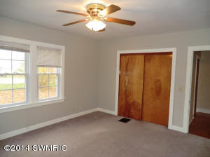 897 Block Rd, Bronson, MI 49028 photo 6