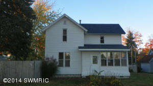 179 E Read St, Marcellus, MI 49067 photo 2
