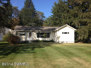 1823 E Main St, Niles, MI 49120 photo 1