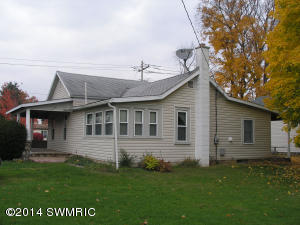 339 W Jackson St, Mendon, MI 49072 photo 3