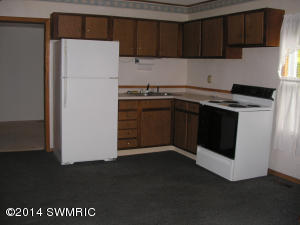 339 W Jackson St, Mendon, MI 49072 photo 9