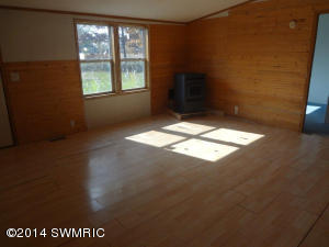 195 E 104th St, Grant, MI 49327 photo 4