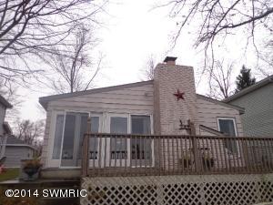 1045 Adams St NW, Stanton, MI 48888 photo 1
