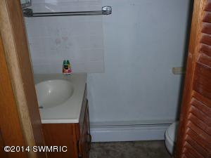 159 Log Rd, Bronson, MI 49028 photo 11