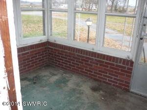 159 Log Rd, Bronson, MI 49028 photo 13