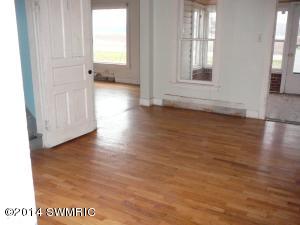 159 Log Rd, Bronson, MI 49028 photo 4