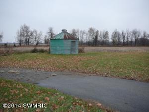 159 Log Rd, Bronson, MI 49028 photo 14