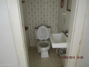 244 S Main St, Three Rivers, MI 49093 photo 16
