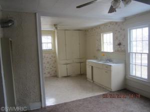 244 S Main St, Three Rivers, MI 49093 photo 10
