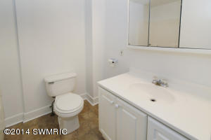 401 E Morrell, Otsego, MI 49078 photo 16