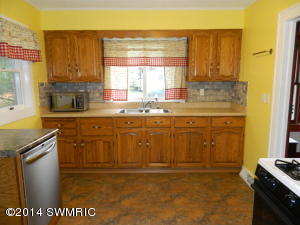 1034 S Constantine St, Three Rivers, MI 49093 photo 7