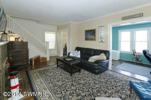 120 Glendale, Parchment, MI 49004 photo 5