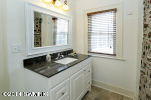 120 Glendale, Parchment, MI 49004 photo 16