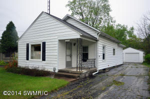 1510 E Cork St, Kalamazoo, MI 49001 photo 1