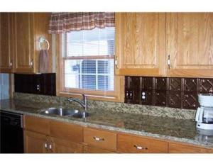 13426 S Grange Rd, Eagle, MI 48822 photo 4