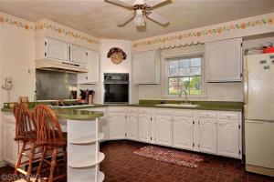 321 Ferguson St, Marshall, MI 49068 photo 5