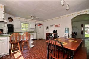 321 Ferguson St, Marshall, MI 49068 photo 7