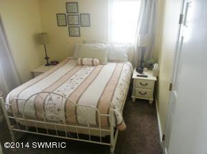 608 Grindle Dr, Lowell, MI 49331 photo 13
