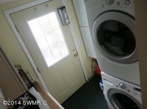 608 Grindle Dr, Lowell, MI 49331 photo 14