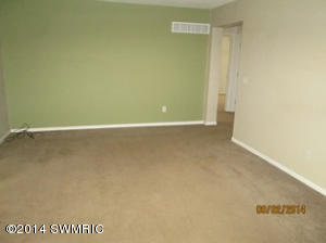 19075 S River Rd, Three Rivers, MI 49093 photo 4