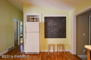120 Circle Dr, Marshall, MI 49068 photo 12