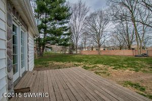 120 Circle Dr, Marshall, MI 49068 photo 23