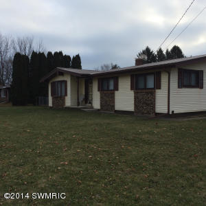 107 E Chicago Rd, Coldwater, MI 49036 photo 4