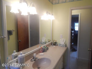 1613 Collier Dr W, Whitehall, MI 49461 photo 16