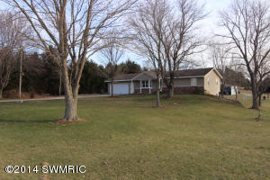 3463 44th St, Hamilton, MI 49419 photo 2
