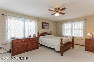 678 E 128th, Grant, MI 49327 photo 11