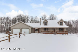 678 E 128th, Grant, MI 49327 photo 1