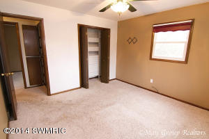 1664 Springbrook Dr, Jenison, MI 49428 photo 10