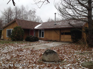 56825 Riga Dr, Three Rivers, MI 49093 photo 3