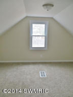 816 S Hooker Ave, Three Rivers, MI 49093 photo 6