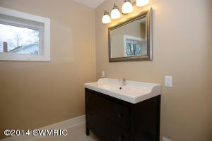 311 N Eagle, Marshall, MI 49068 photo 17