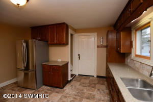 311 N Eagle, Marshall, MI 49068 photo 13