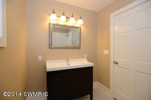 311 N Eagle, Marshall, MI 49068 photo 18