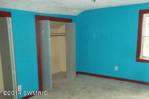 217 E Morrell St, Otsego, MI 49078 photo 6