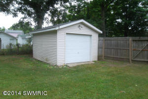 217 E Morrell St, Otsego, MI 49078 photo 10