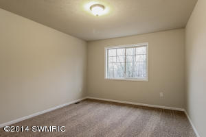 7957 Sable Vly, Ada, MI 49301 photo 2