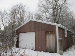 483 Cameron Ct, Pullman, MI 49450 photo 9
