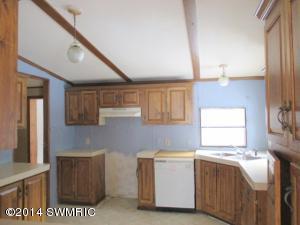 483 Cameron Ct, Pullman, MI 49450 photo 5