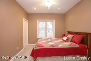 6761 Dumon, Belding, MI 48809 photo 17