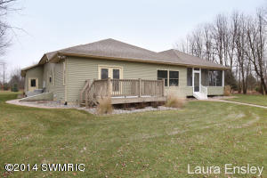 6761 Dumon, Belding, MI 48809 photo 30