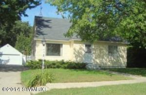 537 Pine St, Spring Lake, MI 49456 photo 1